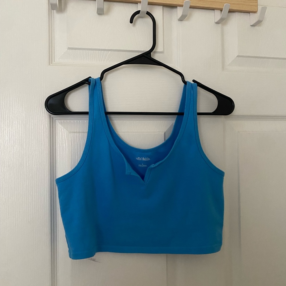 Tank top.